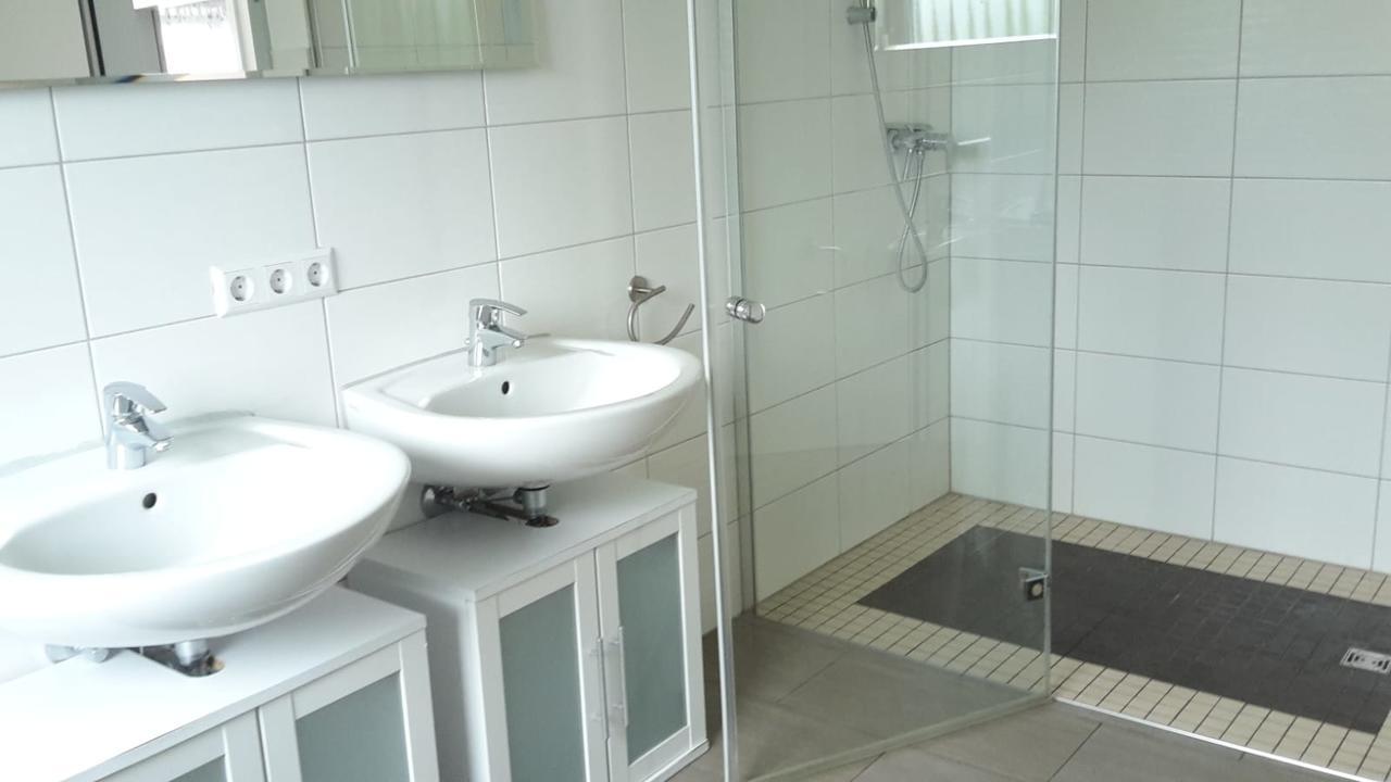 גונצבורג Ferienwohnung Hess מראה חיצוני תמונה