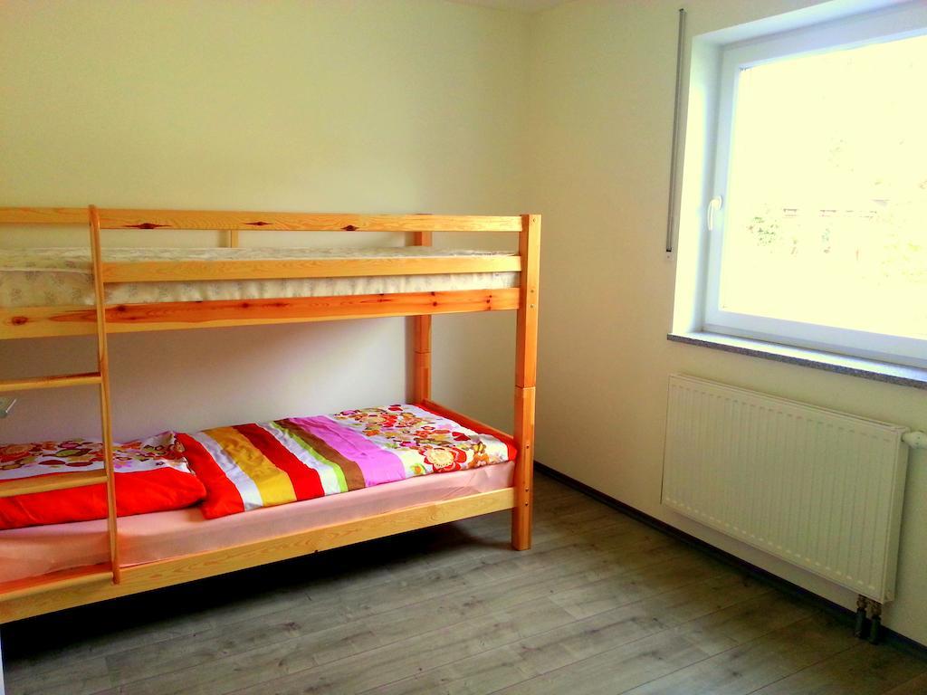 גונצבורג Ferienwohnung Hess חדר תמונה